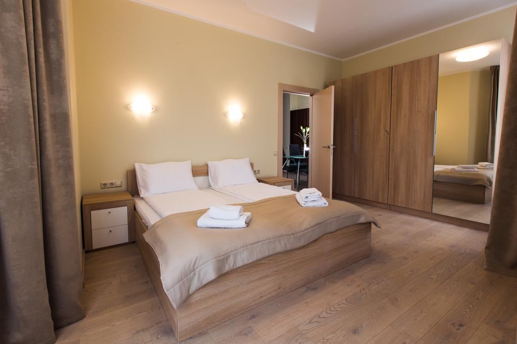 Katrin Apartments