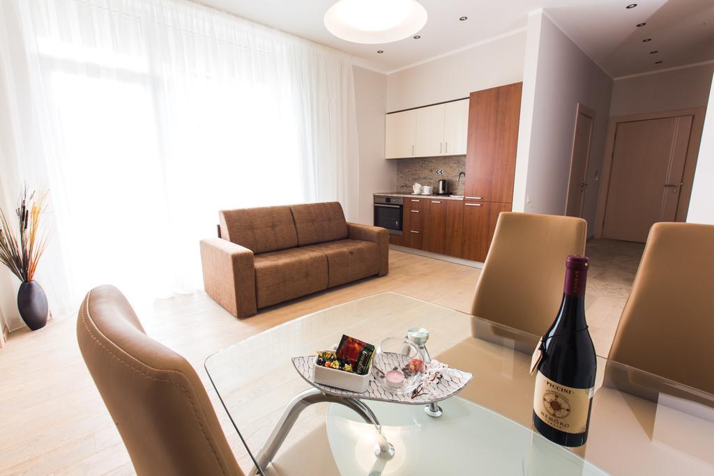 Katrin Apartments