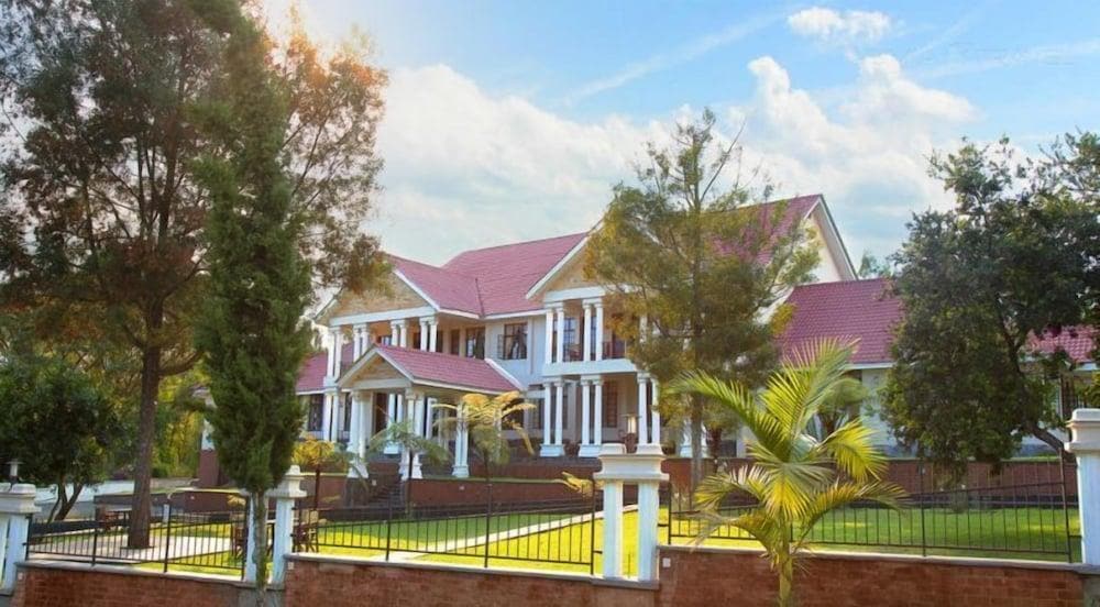 Salinero Millie Lodge Machame