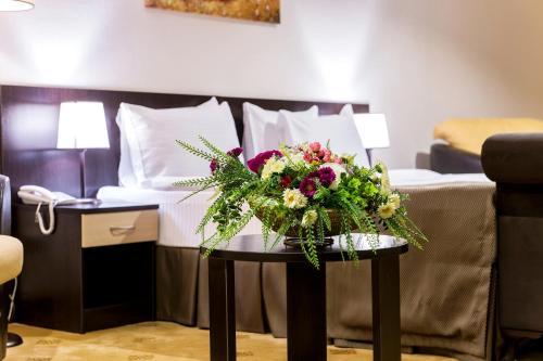 Shymkent Hotel