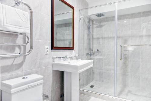 Shymkent Hotel