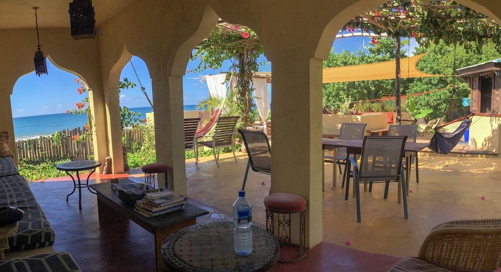 Katamah Beachfront Guesthouse