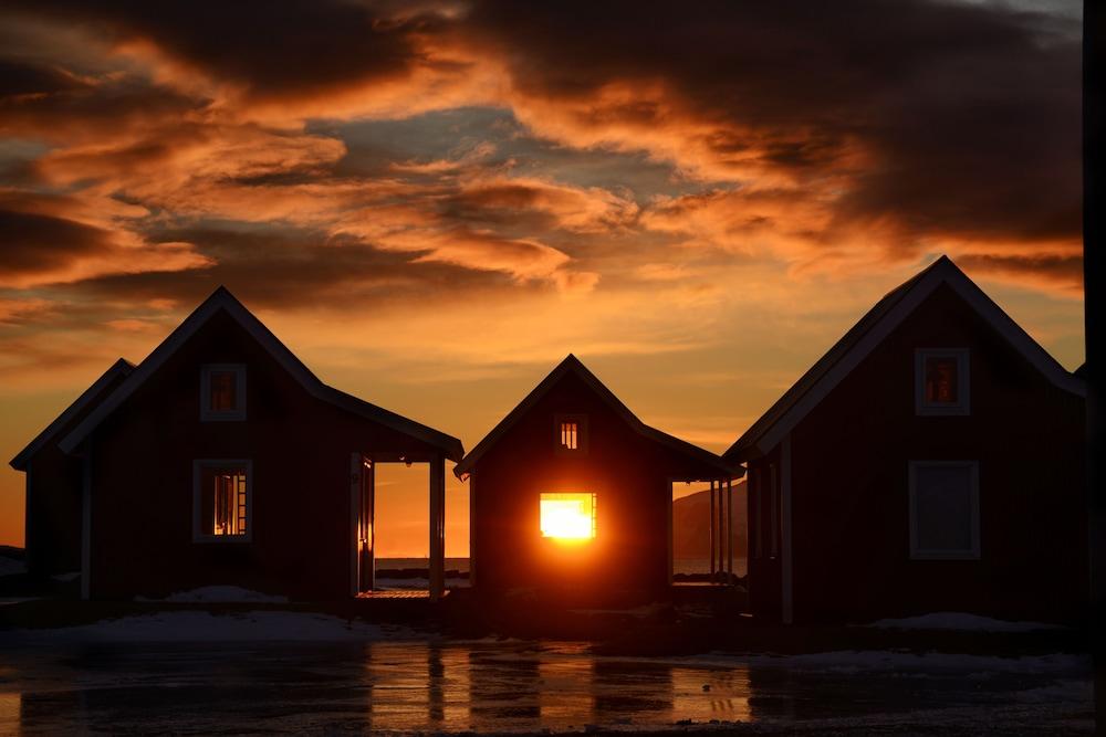 Mjóeyri Travel Holiday Homes