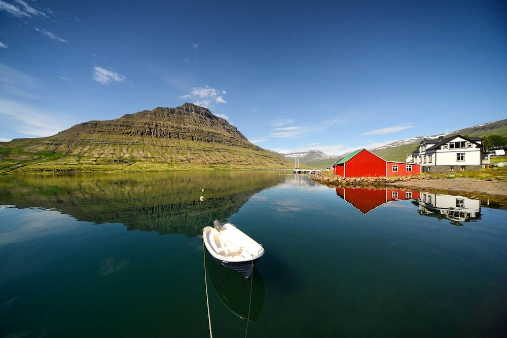 Hotel EskifjorÐur