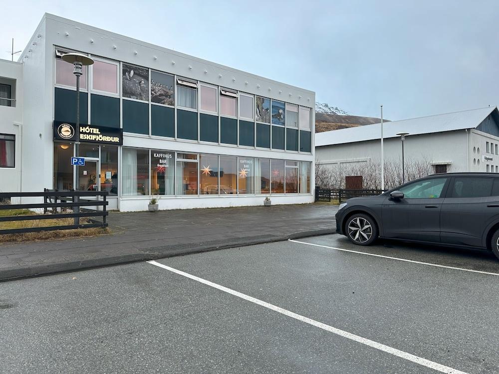 Hotel EskifjorÐur