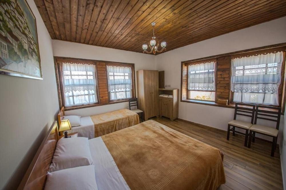 Hotel Kalaja