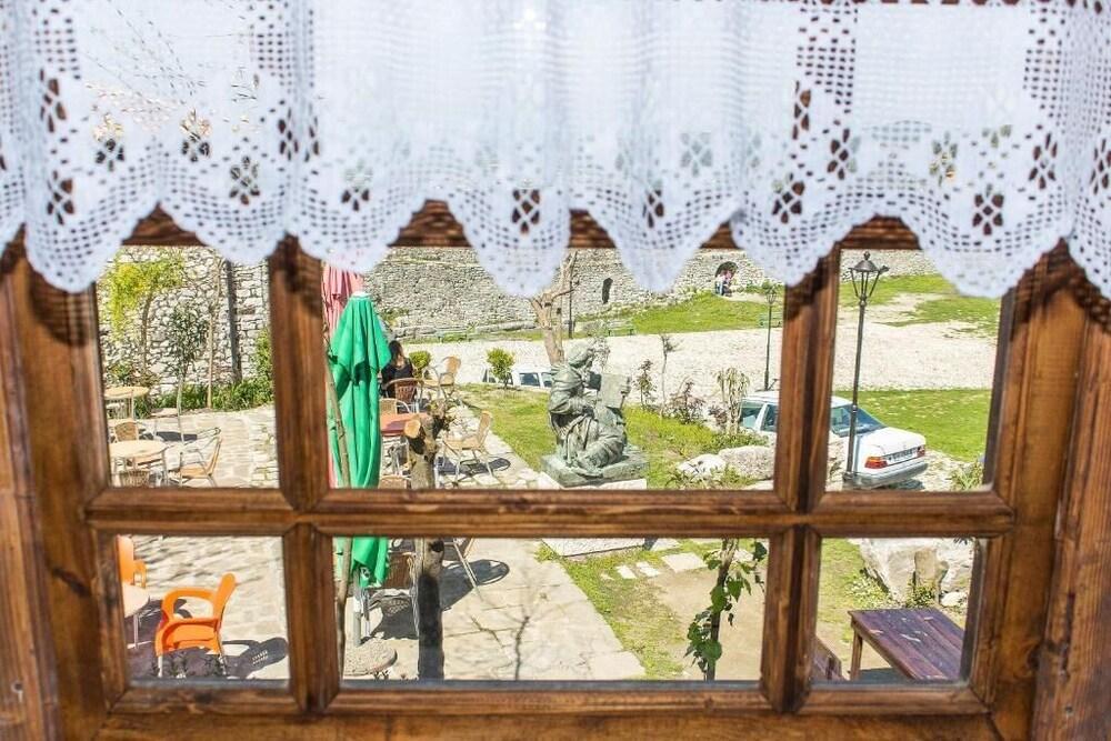 Hotel Kalaja