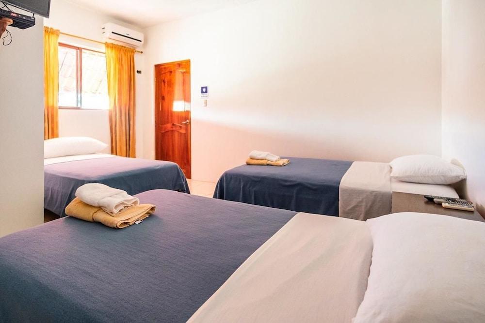 Hostal Tongo Reef