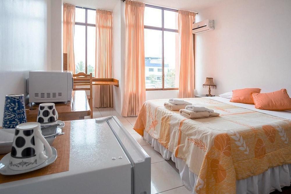 Hostal Tongo Reef
