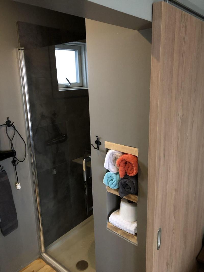 Glacier View Guesthouse - Hrifunes
