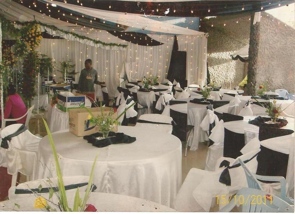 Snow View Hotel