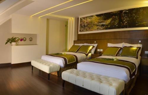 Romar Royal Hotel