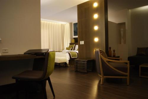 Romar Royal Hotel