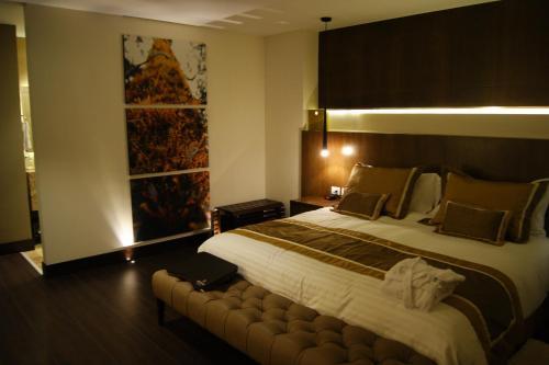 Romar Royal Hotel