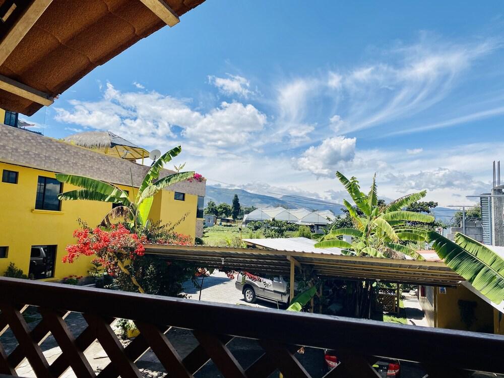 Hotel Alpachaca