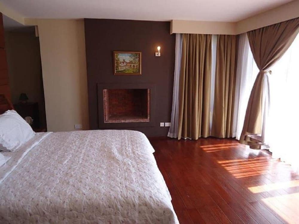 Marula House