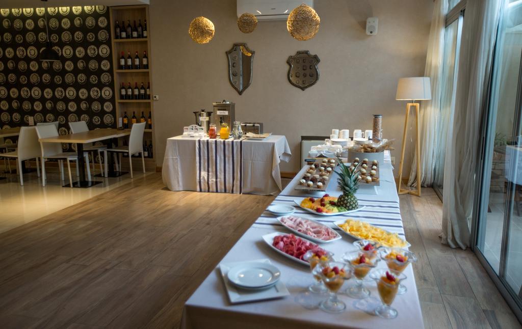 Gran Hotel Flores