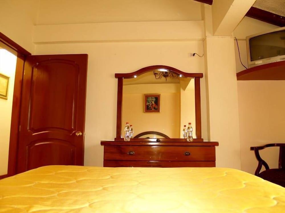 Hotel Humming Bird Ecuador