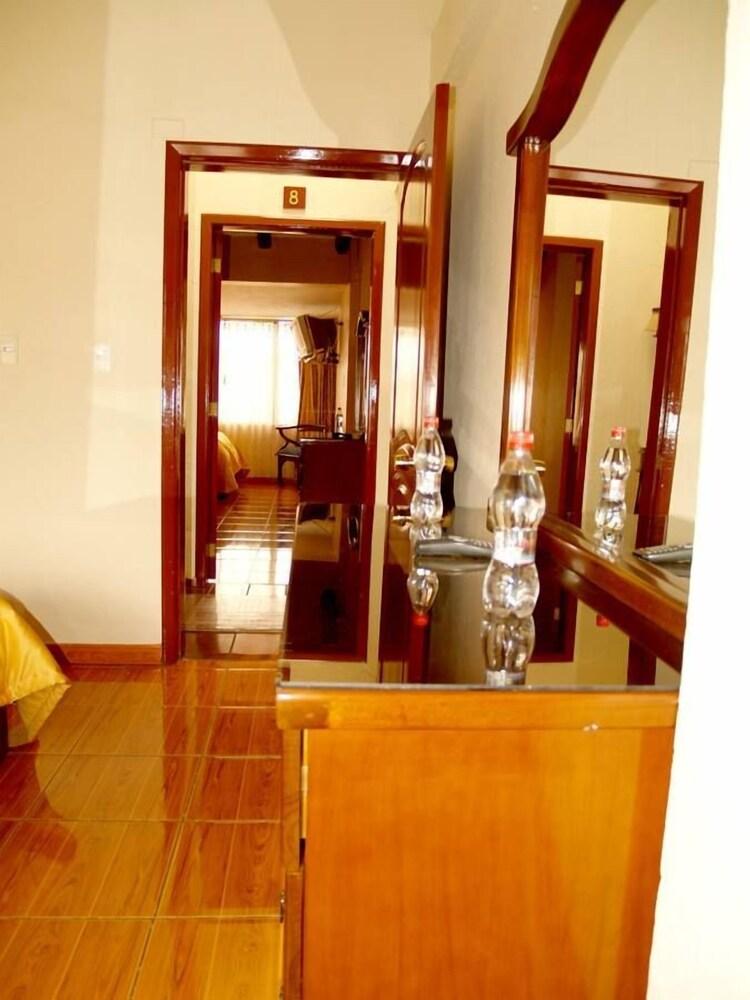 Hotel Humming Bird Ecuador