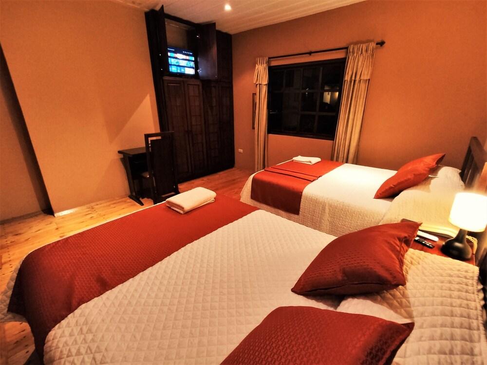 Hostal Calle Angosta
