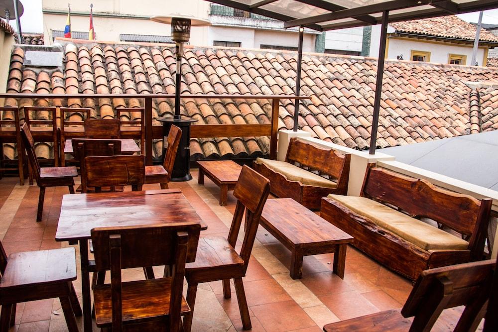 Hostal Calle Angosta