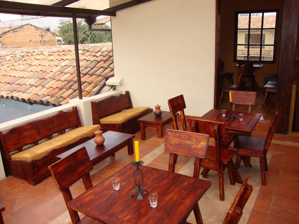 Hostal Calle Angosta