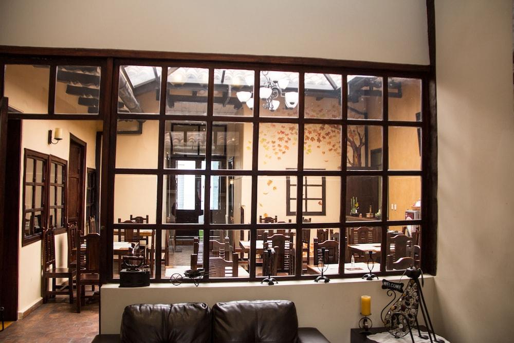Hostal Calle Angosta