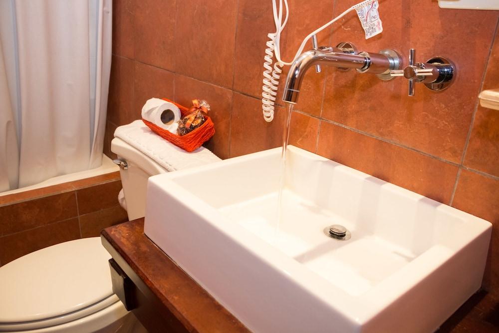 Hostal Calle Angosta