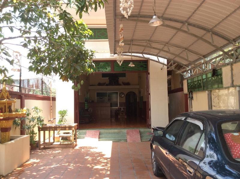 139 Guest House