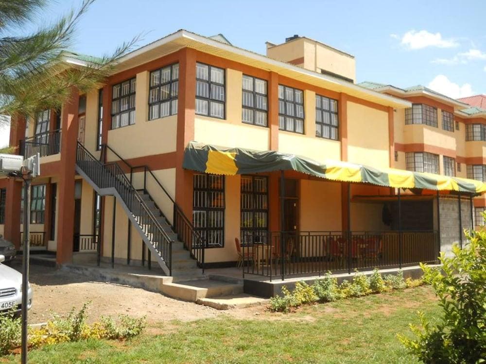 Maya Hotel