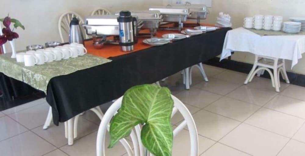 Maya Hotel