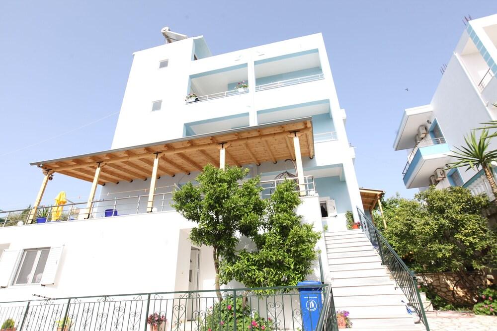Joni Apartaments