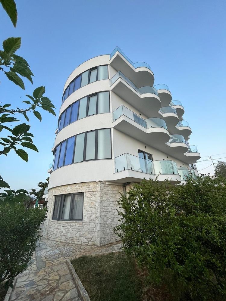 Belsar Hotel
