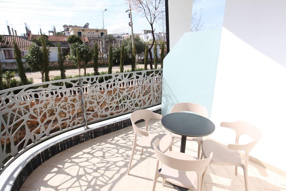 Central Park Hotel Ksamil