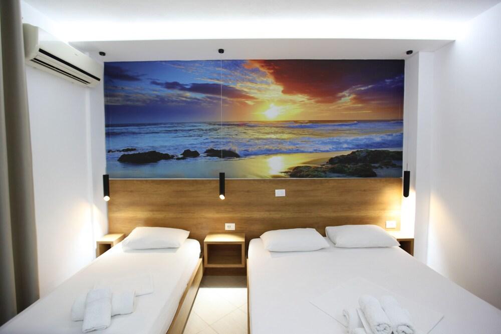 Central Park Hotel Ksamil