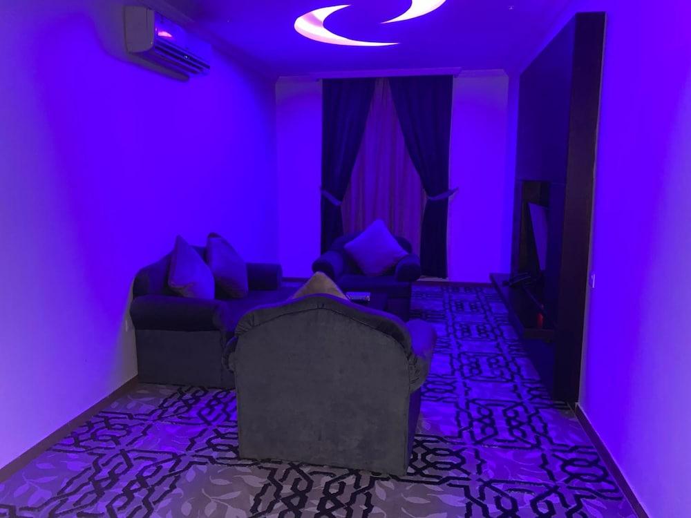 Rawasi Hotel Suites
