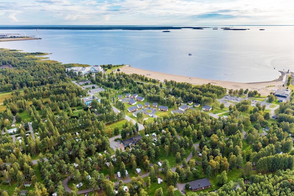 Nallikari Holiday Village