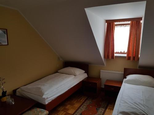 Hotel Roskar