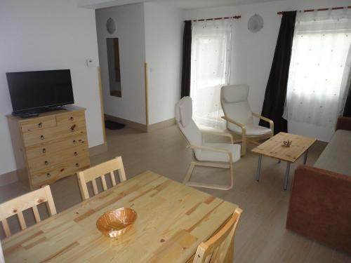 Apartments Bor