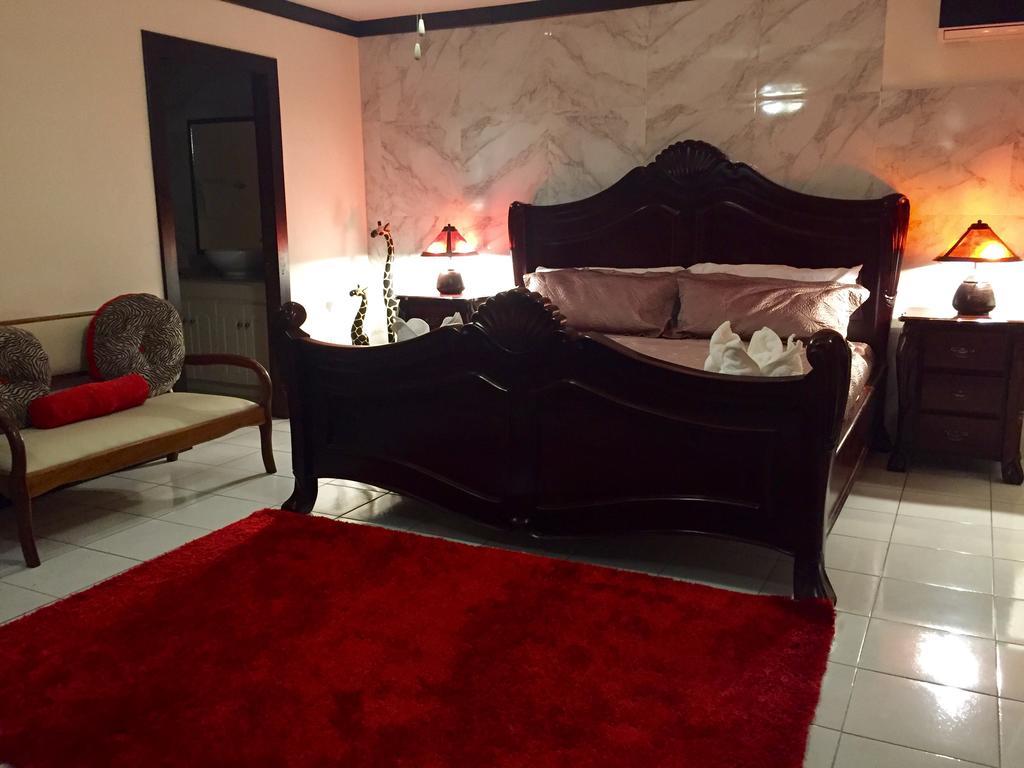 Tuanis Aparthotel