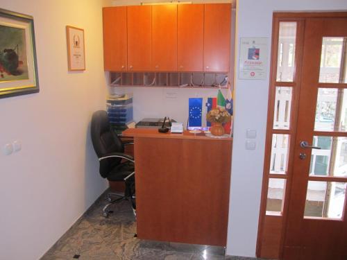 Apartmaji Sobe Ravbar