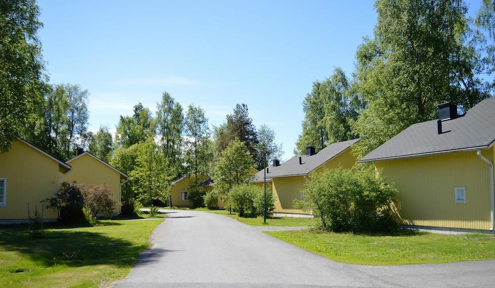 Nallikari Holiday Village