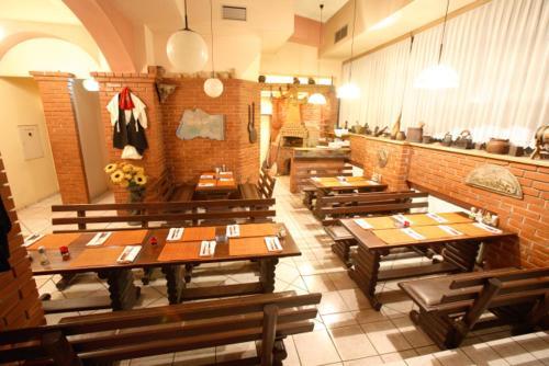 Hotel Dinara