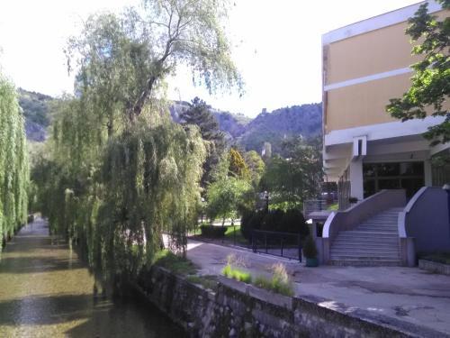 Hotel Dinara