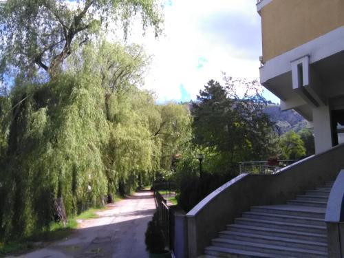 Hotel Dinara