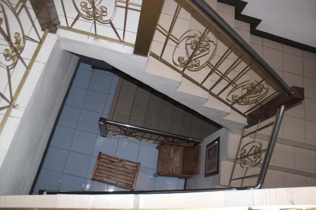 La Kwatza Inn