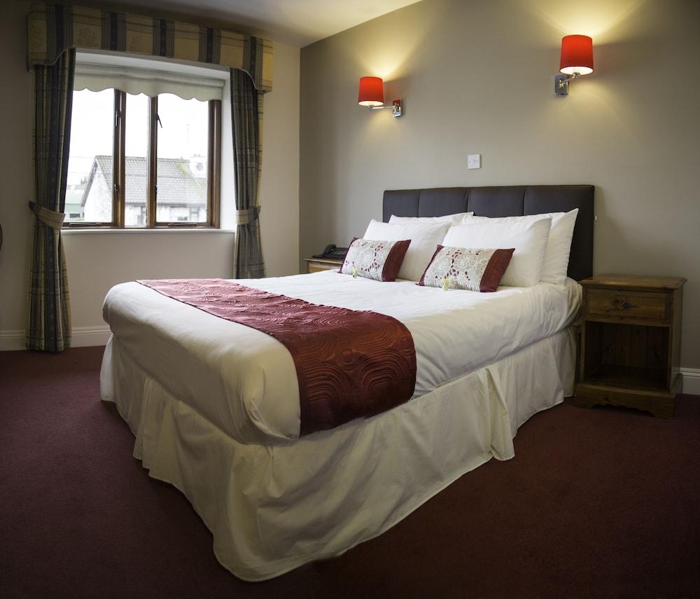 Coach House Hotel Sligo