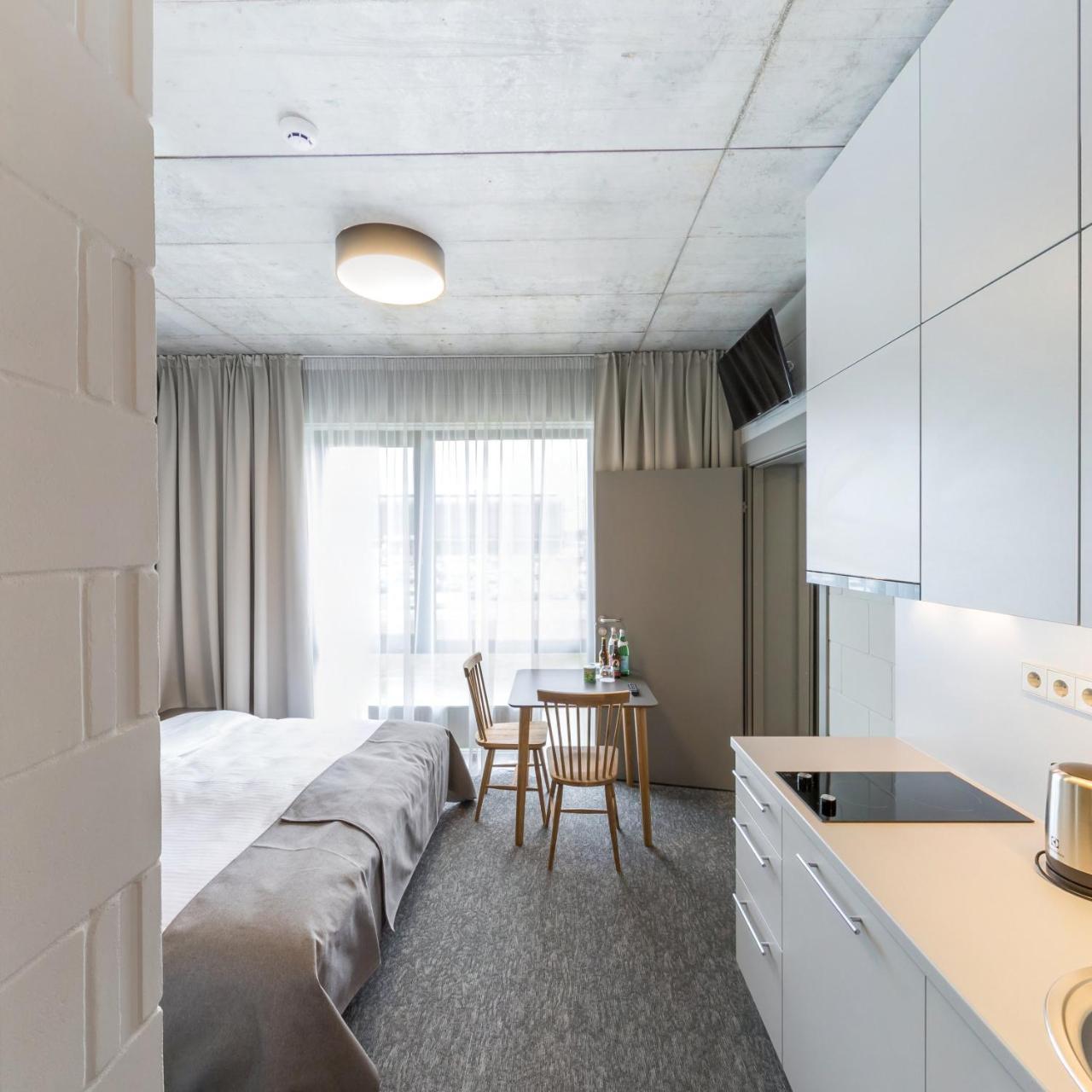 AirHotel