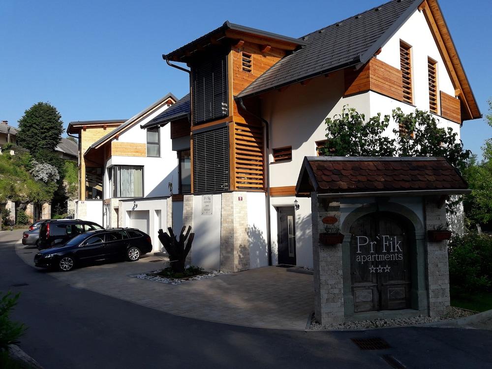 Pr`Fik Apartments