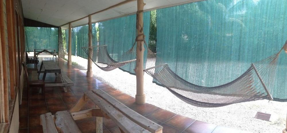 Cabinas Los Laureles